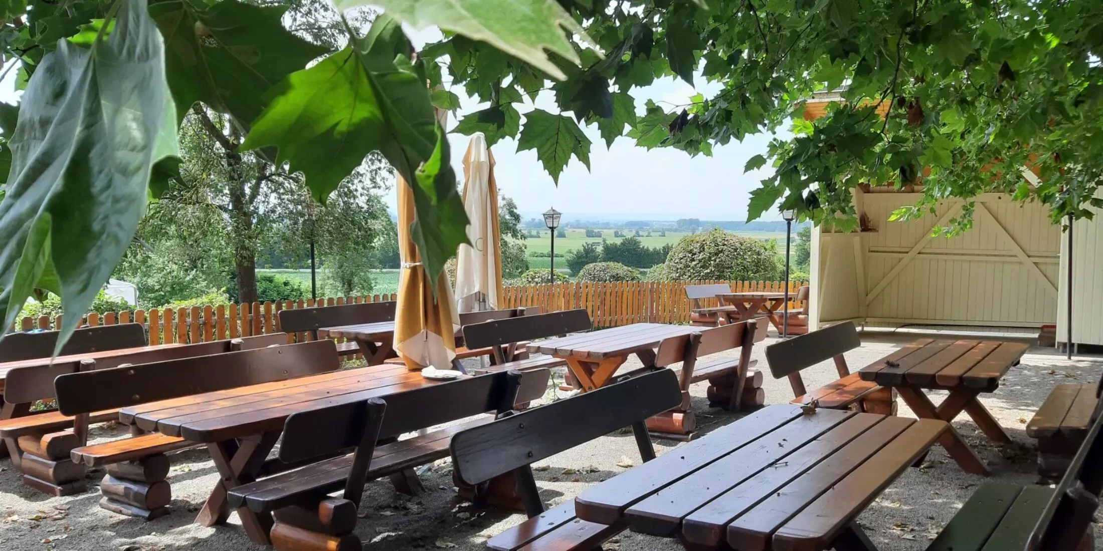 Wohlfühloase im Biergartenflair